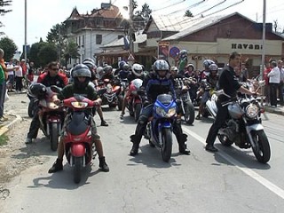 intrunire-moto-2