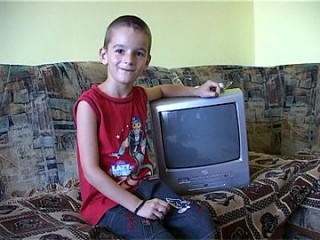 asta-mic-cu-tvu