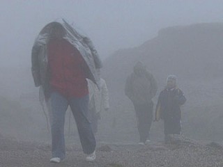 turistii-au-indurat-frigul-